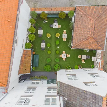 Ter Brughe By Cw Collection Hotel